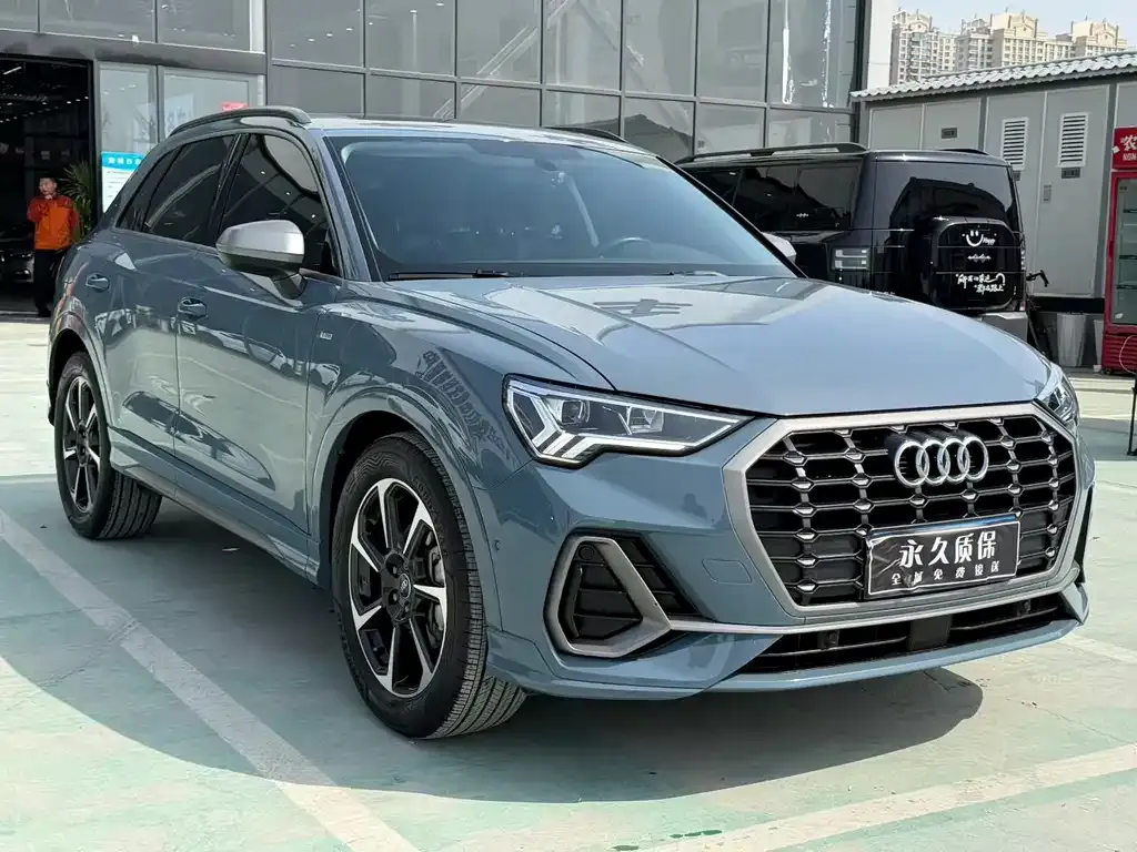 Audi Q3 — фото 5