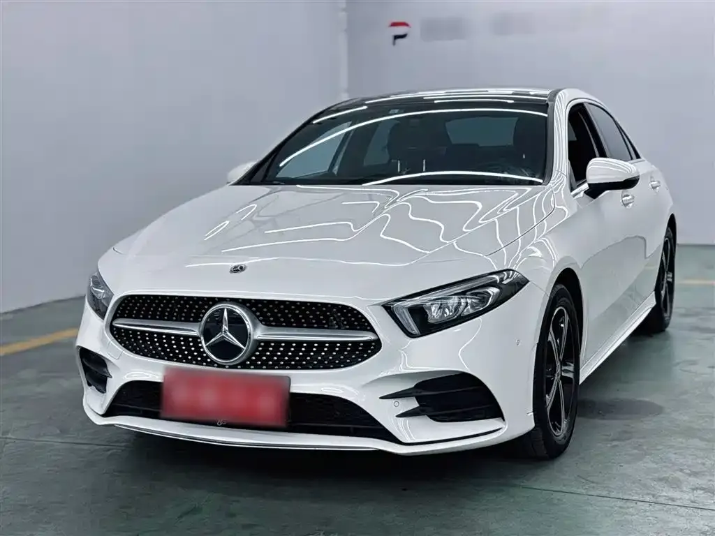 Mercedes-Benz A-Class — фото 1