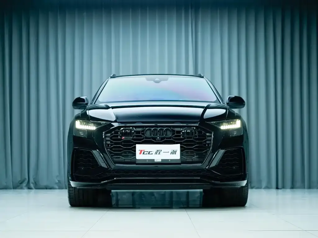 Audi RS Q8 2022 из CN, фото 7