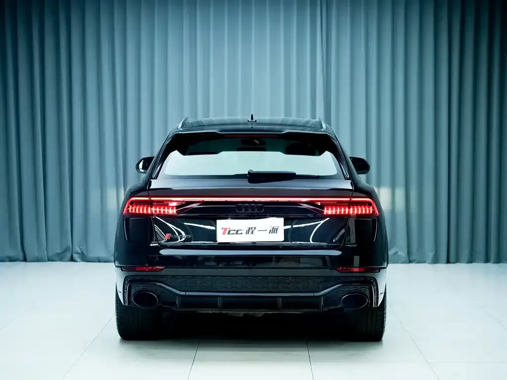 Audi RS Q8 2022 из CN, фото 3