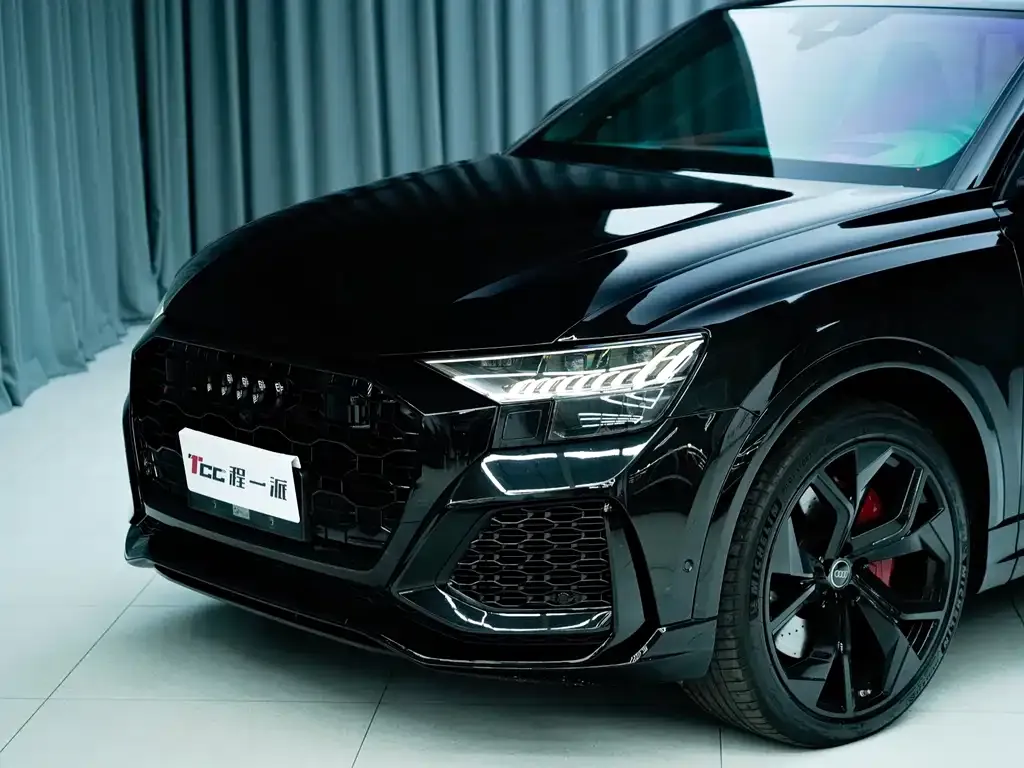Audi RS Q8 2022 из CN, фото 10