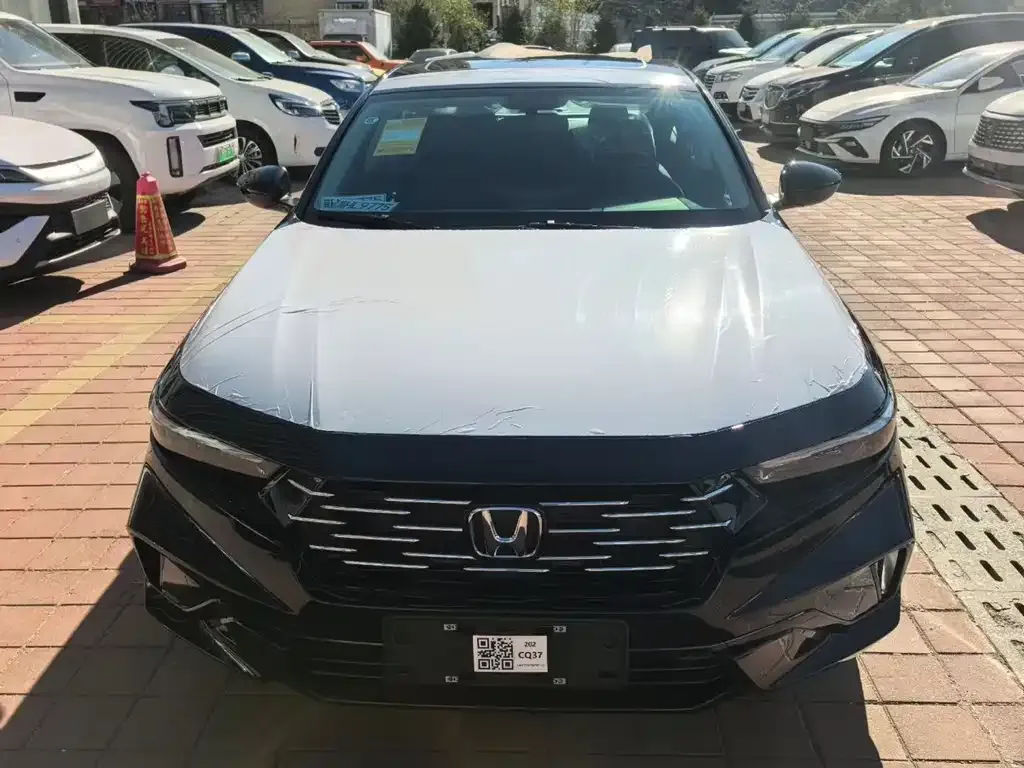 Honda Accord — фото 4