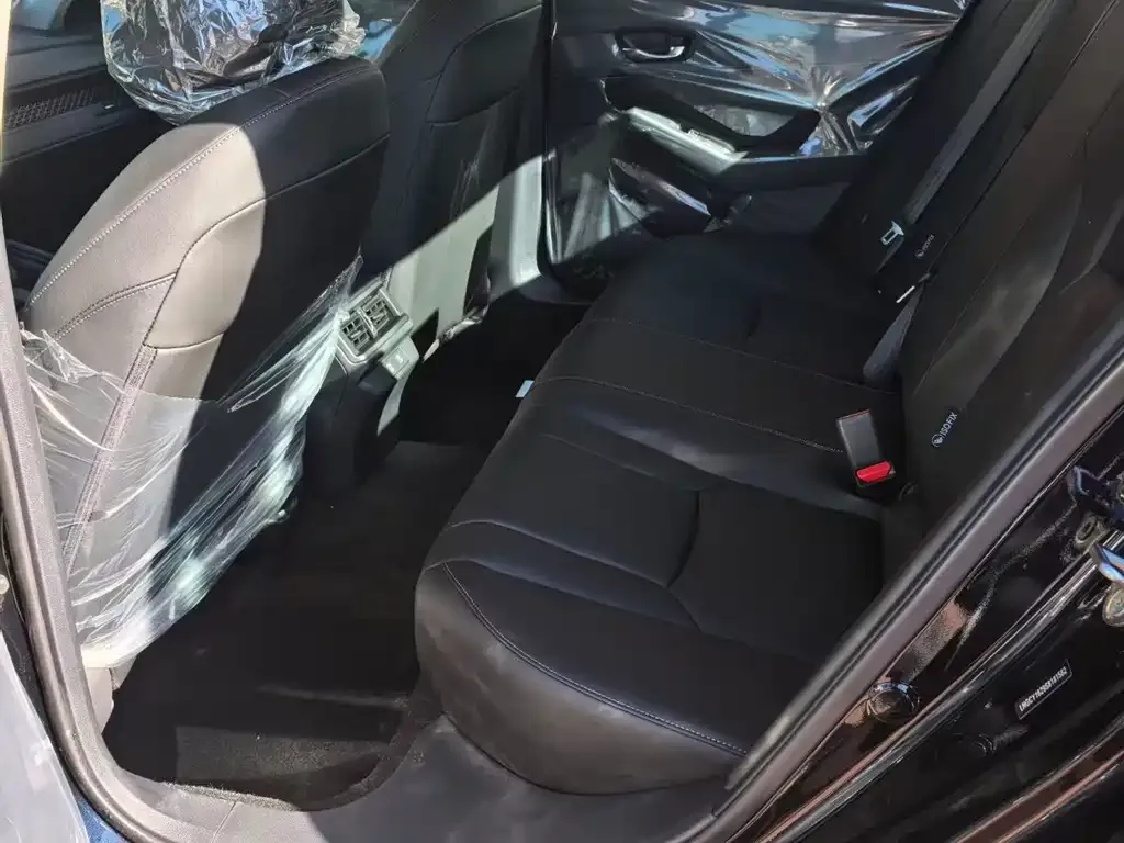 Honda Accord — фото 5