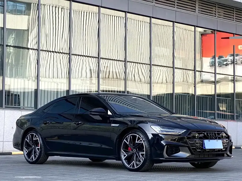 Audi A7L — фото 3