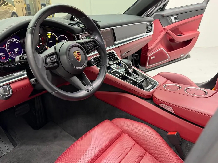 Porsche Panamera 2021 из KR, фото 8
