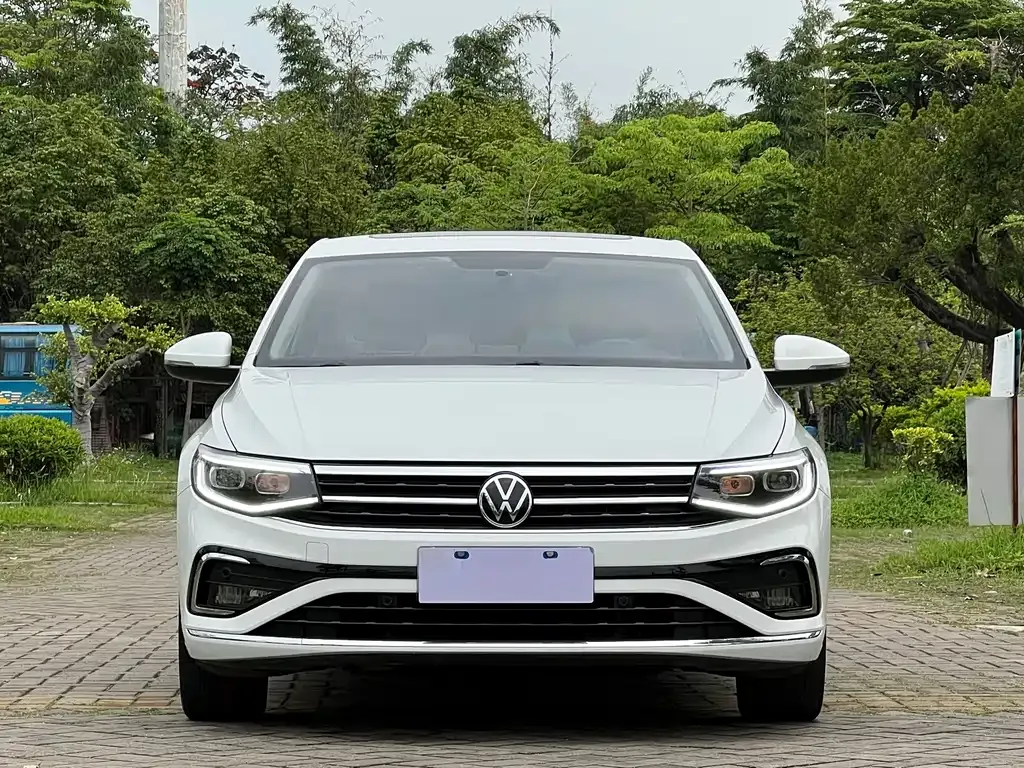 Volkswagen Bora 2023 из CN, фото 4