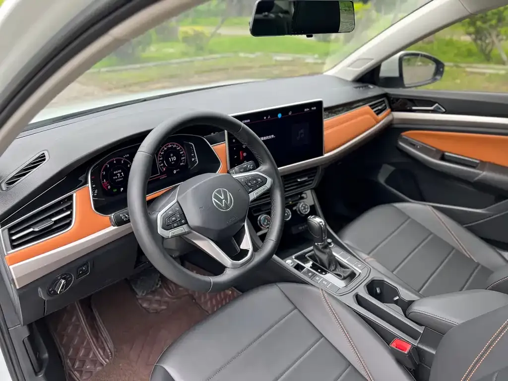 Volkswagen Bora 2023 из CN, фото 5