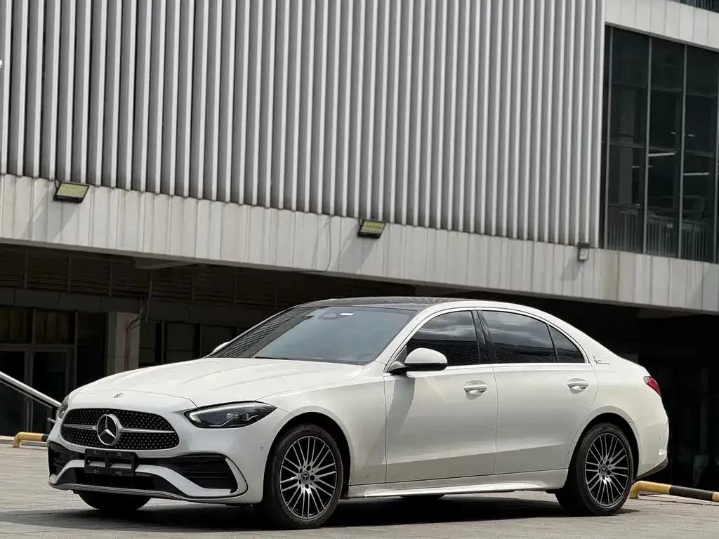 Mercedes-Benz C-Class — фото 10