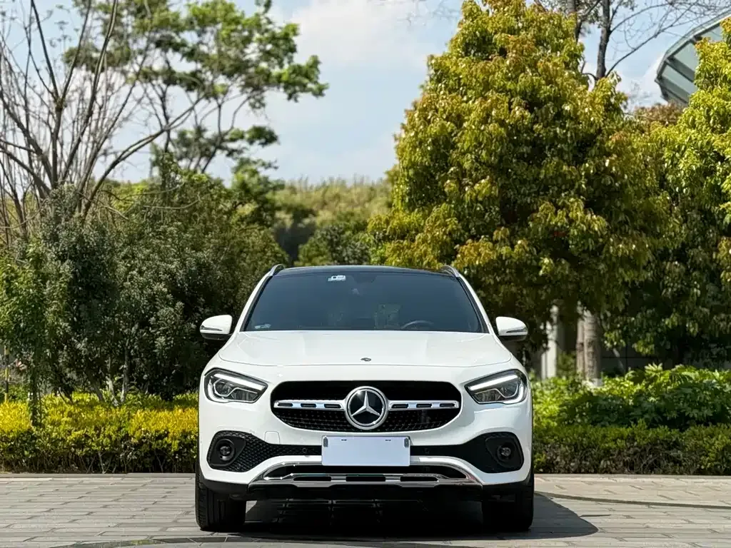 Mercedes-Benz GLA — фото 7
