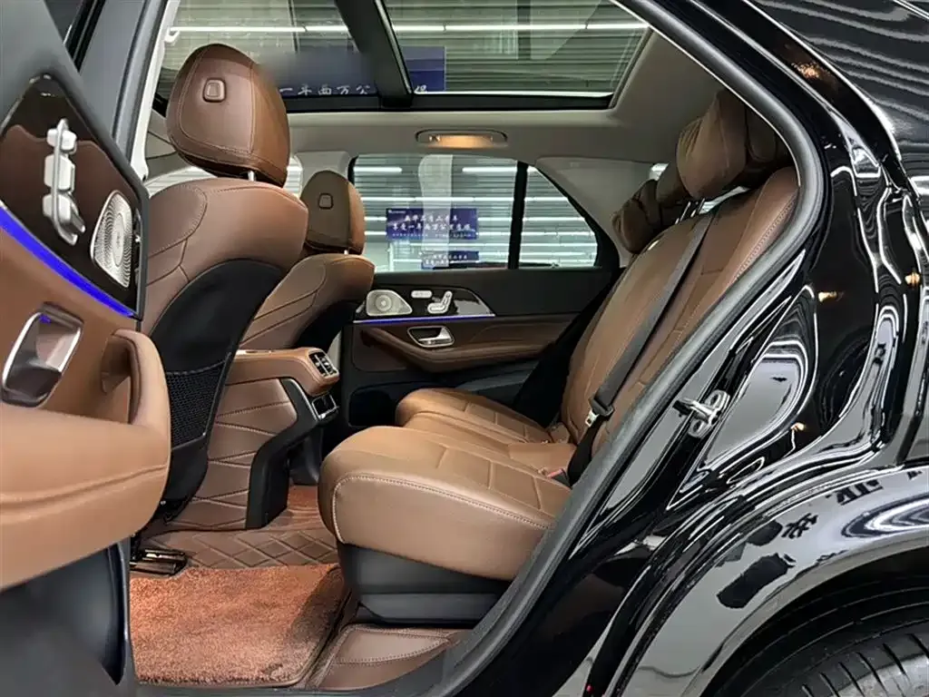 Mercedes-Benz GLE — фото 4