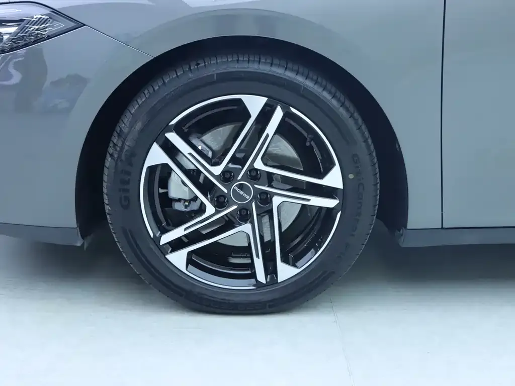 Roewe D7 2024 из CN, фото 3