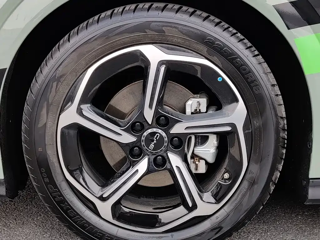 BYD Seal 06GT — фото 10