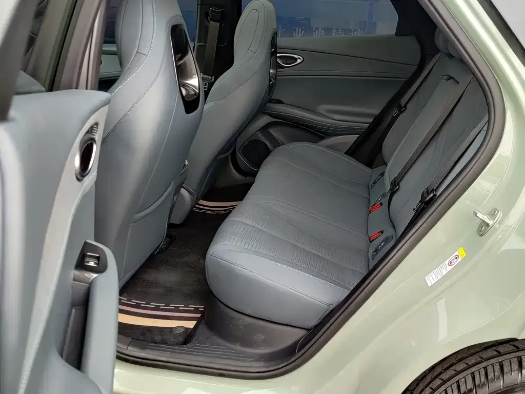 BYD Seal 06GT — фото 7