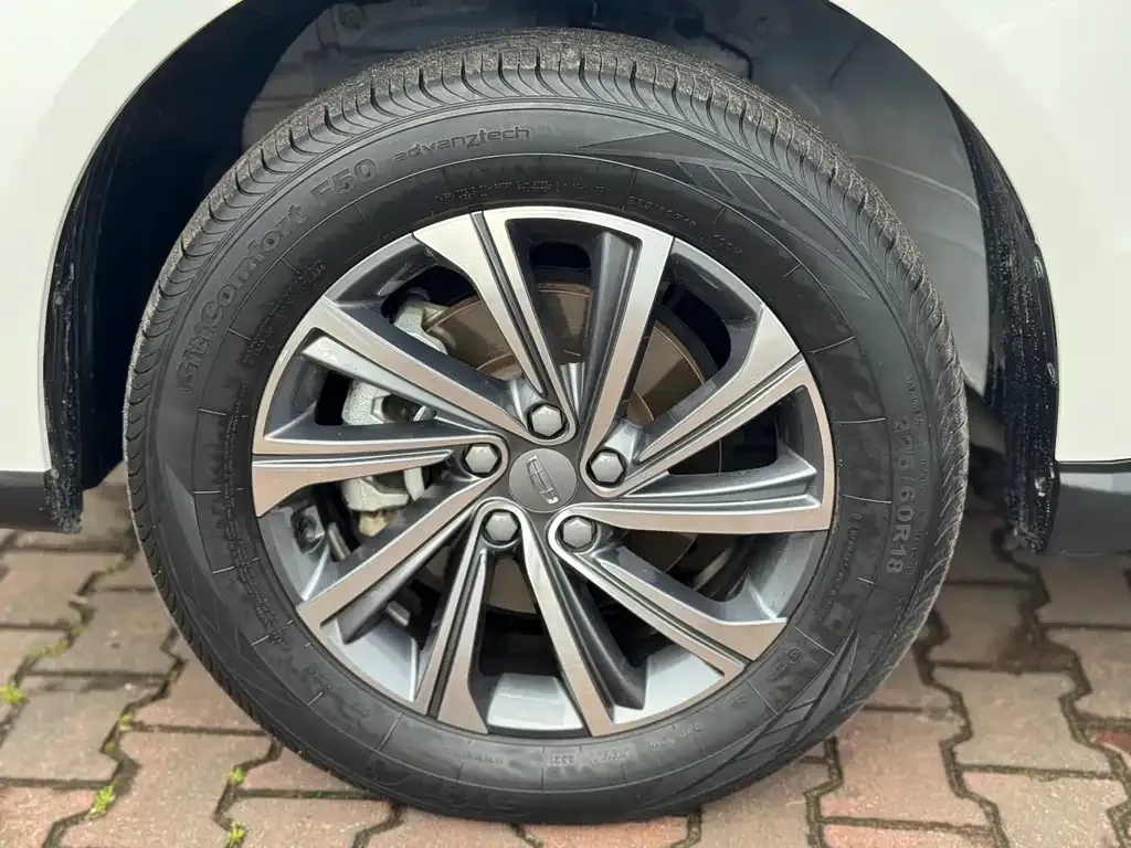 Geely Vision X6 2021 из CN, фото 3