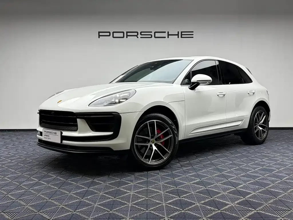 Porsche Macan — фото 1