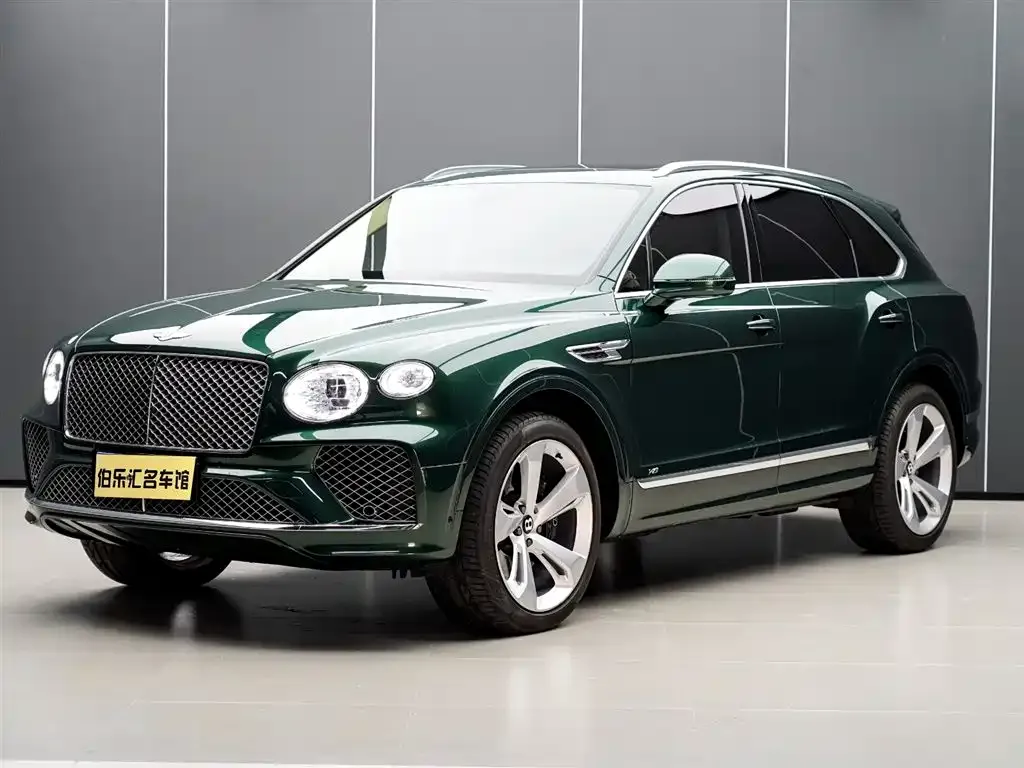 Bentley Bentayga — фото 1