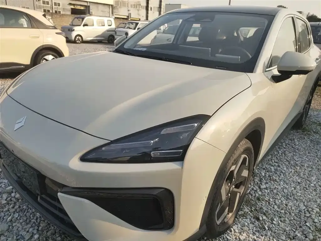 Baojun Yunhai 2025 из CN, фото 10
