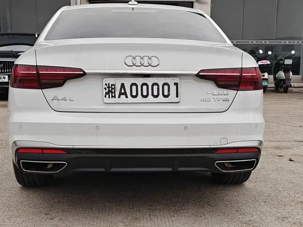 Audi A4L — фото 4