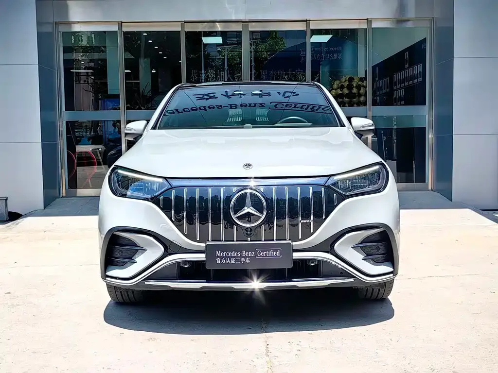 Mercedes-Benz EQE SUV 2023 из CN, фото 3