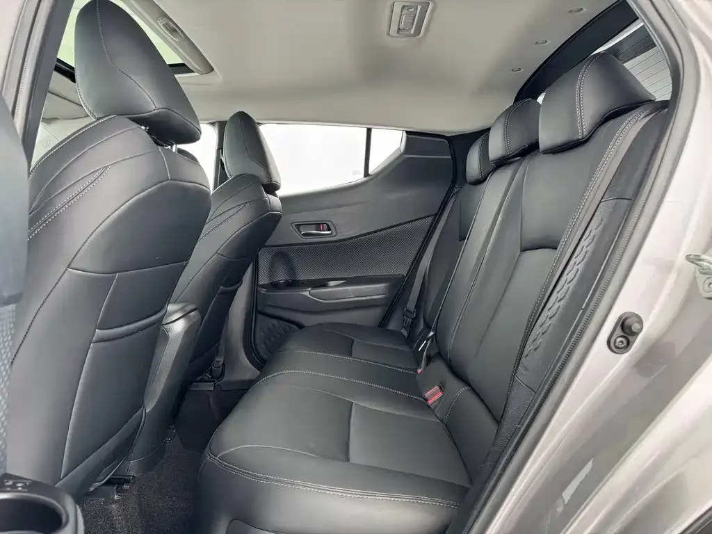 Toyota IZOA 2021 из CN, фото 8