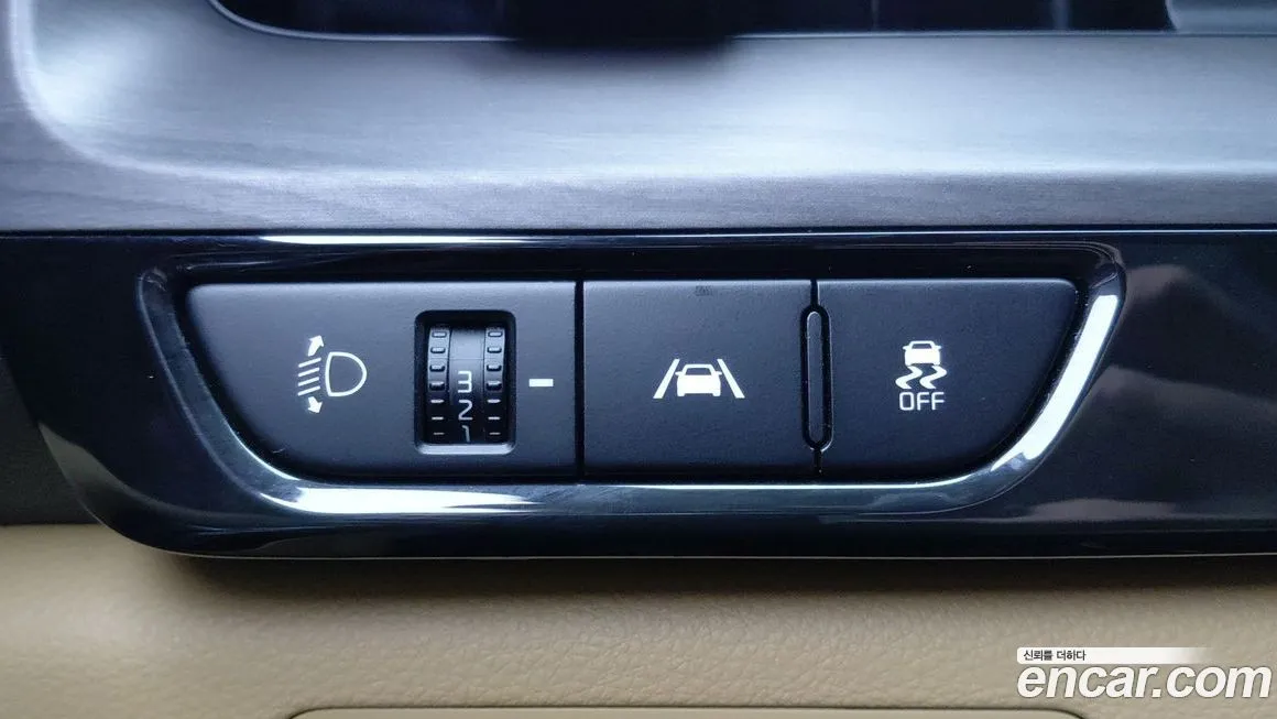 Kia Carnival — фото 3
