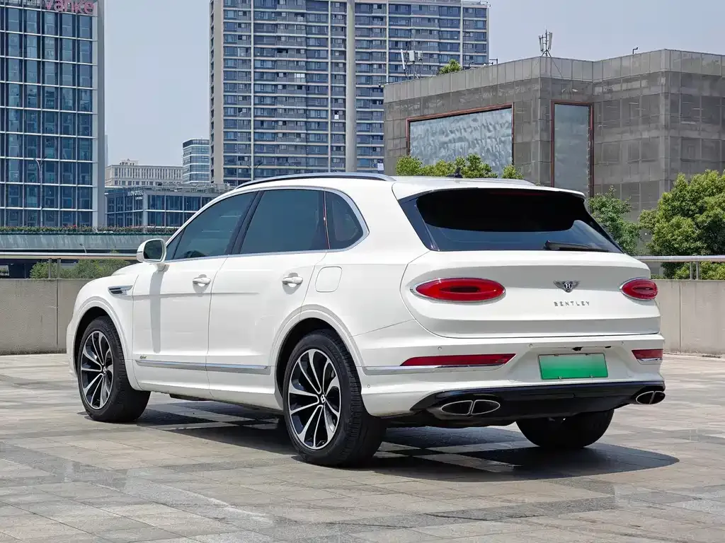 Bentley Bentayga PHEV 2021 из CN, фото 6