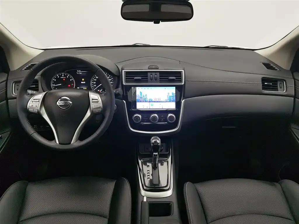 Nissan Tiida 2024 из CN, фото 10