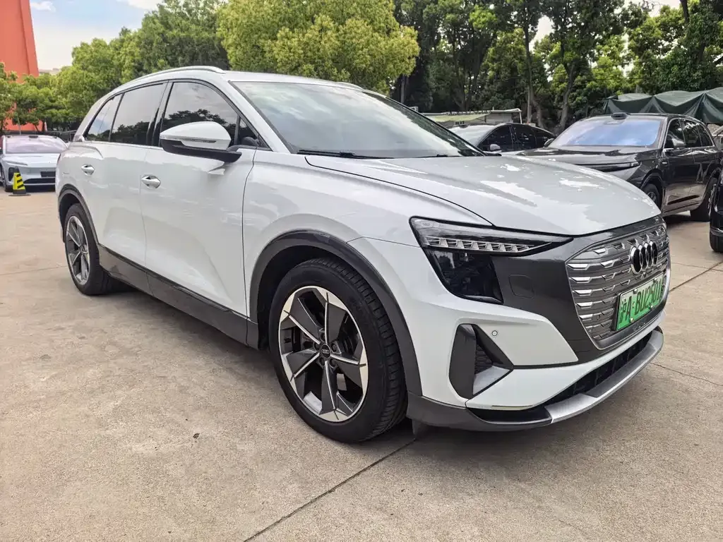 Audi Q5 e-tron 2023 из CN, фото 5