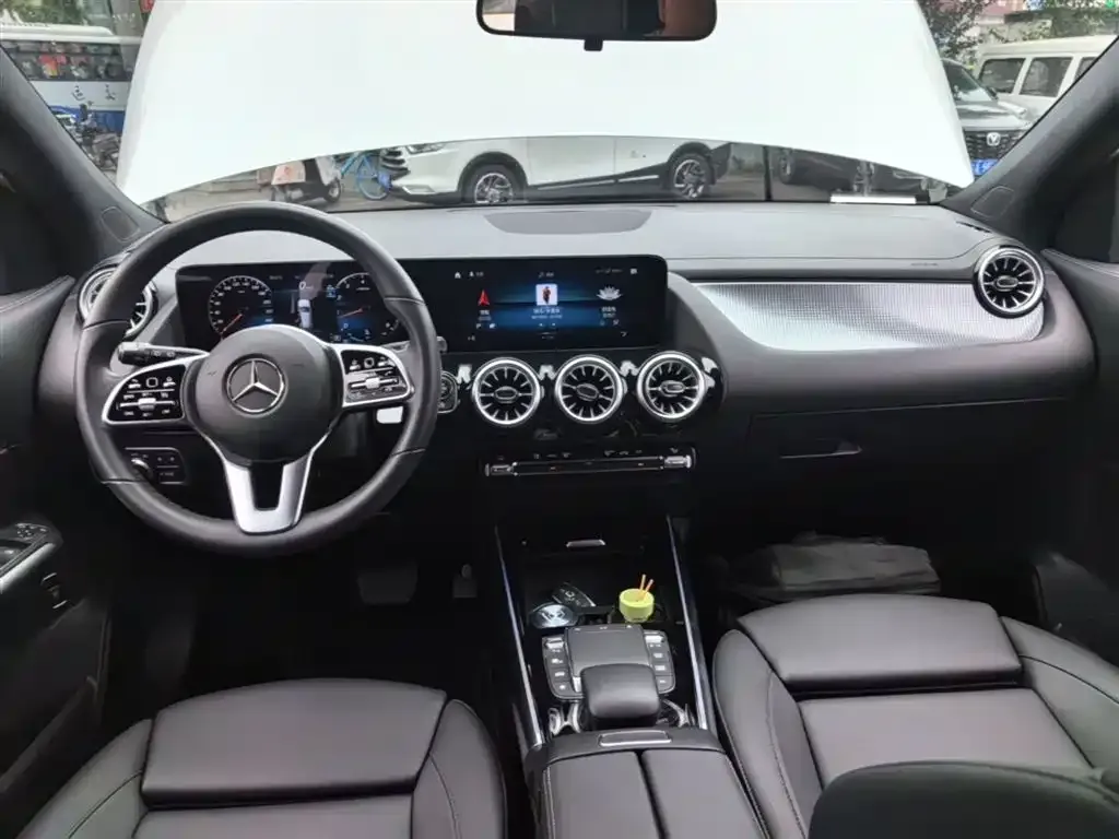 Mercedes-Benz GLA — фото 4