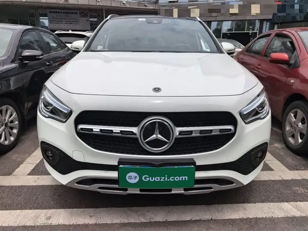 Mercedes-Benz GLA — фото 5