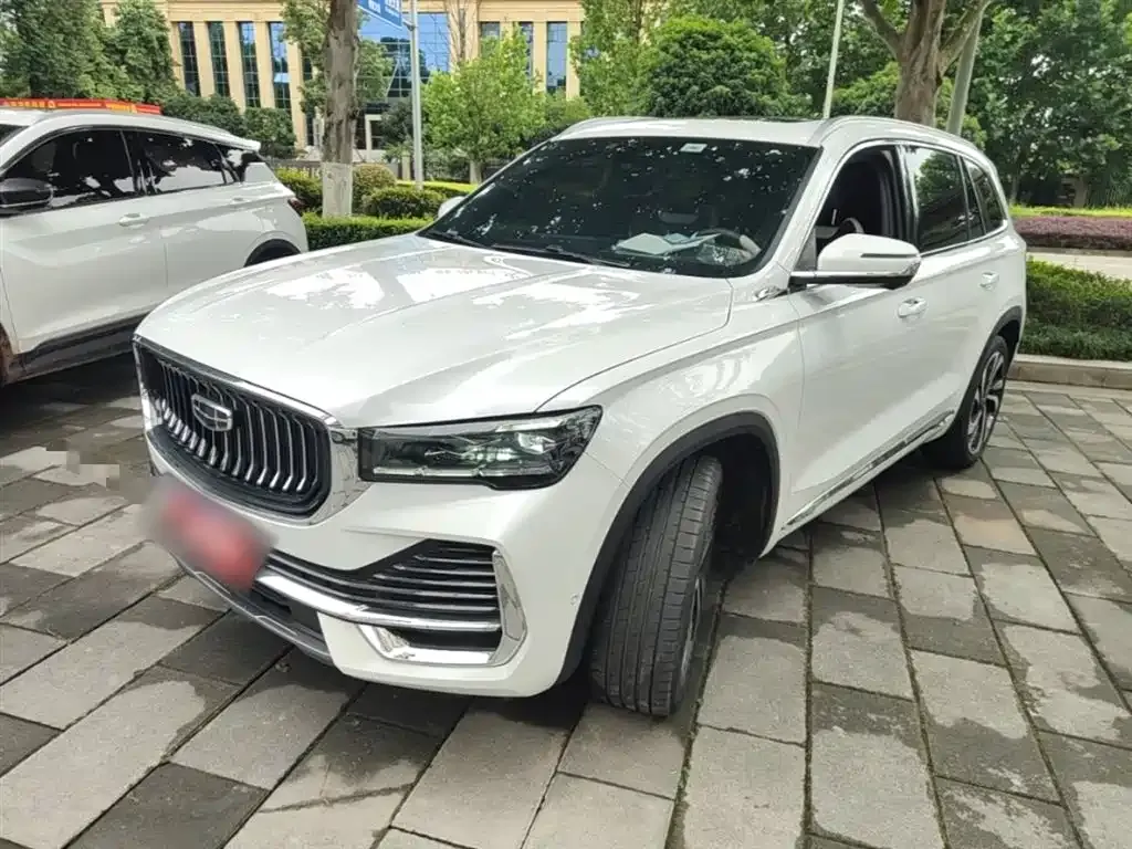 Geely Xingyue L — фото 1