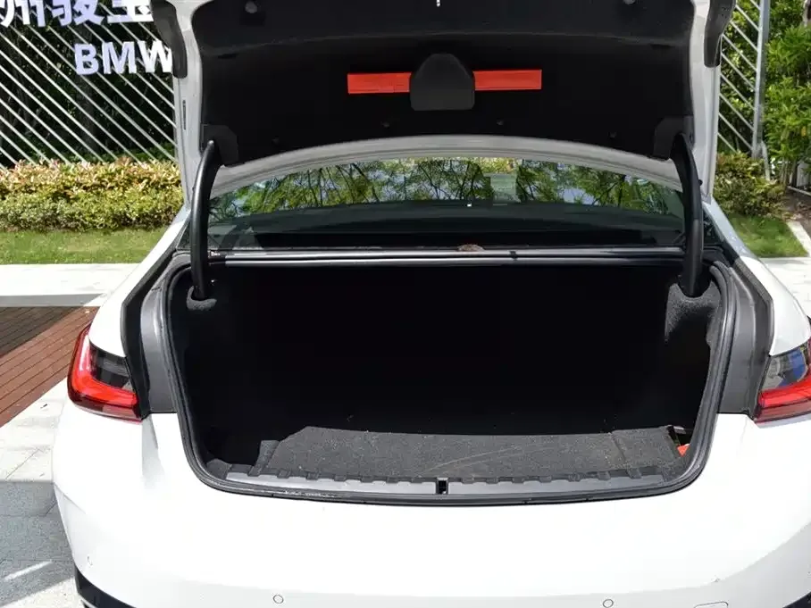 BMW i3 — фото 4
