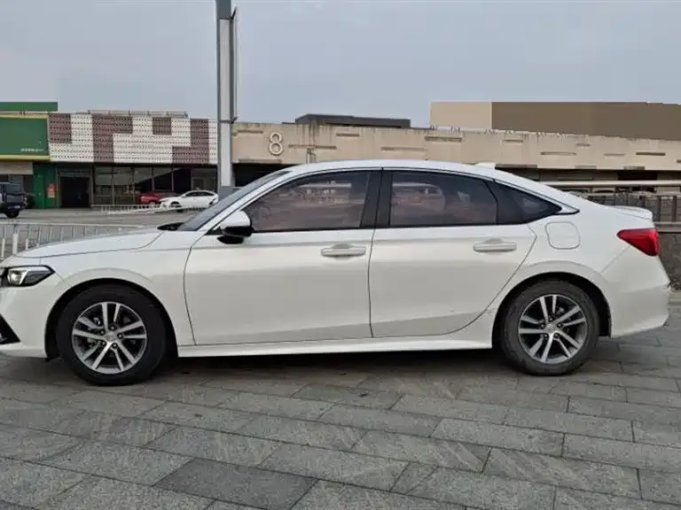 Honda Civic — фото 9