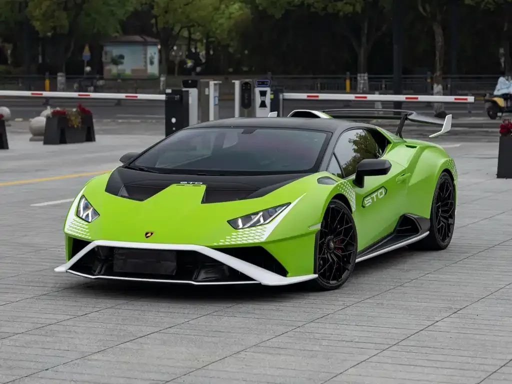 Lamborghini Huracan — фото 1