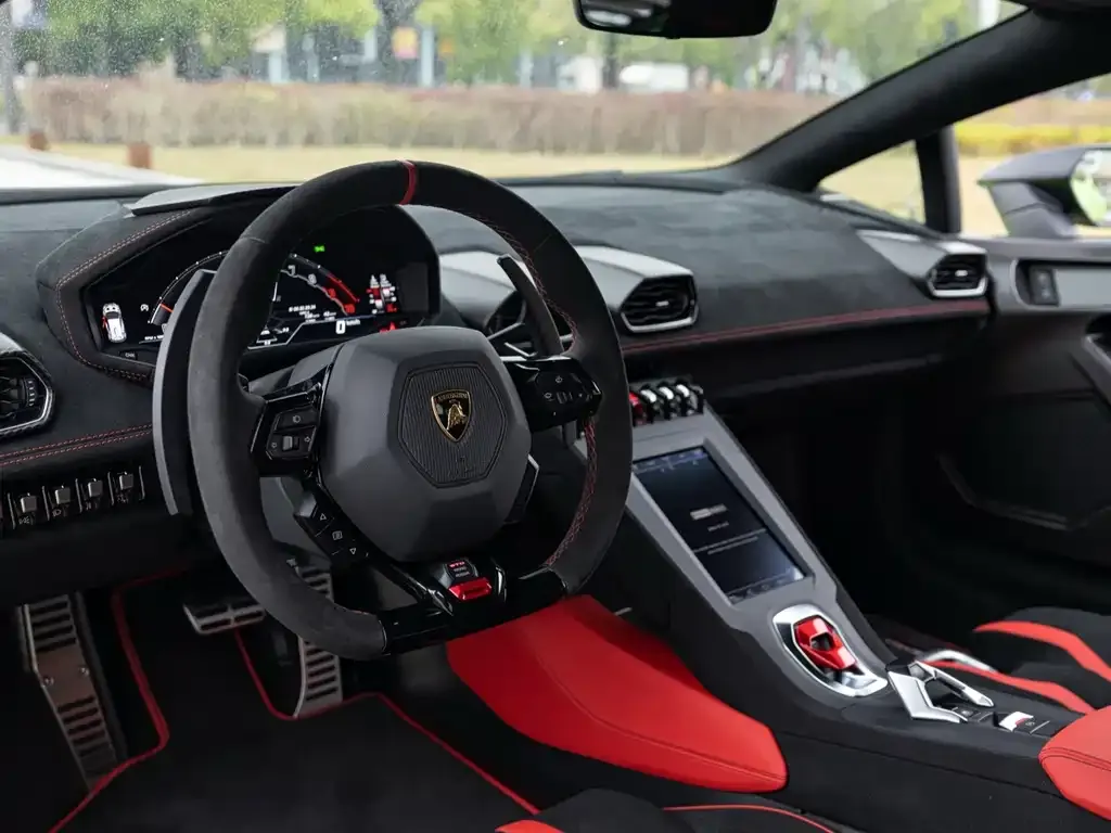 Lamborghini Huracan — фото 10