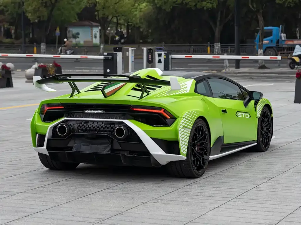 Lamborghini Huracan — фото 2