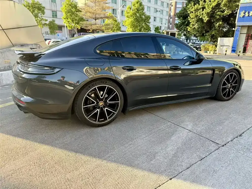 Porsche Panamera — фото 6