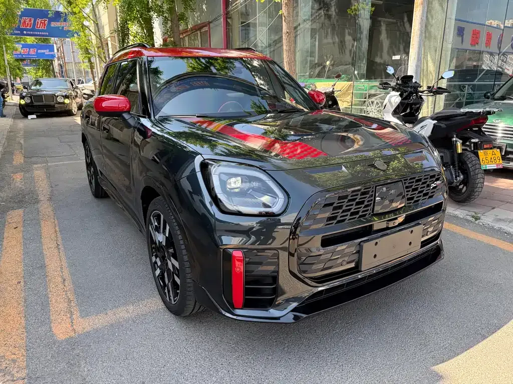 MINI Countryman JCW