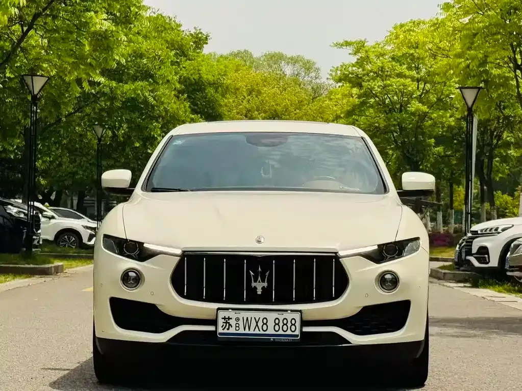 Maserati Levante — фото 5