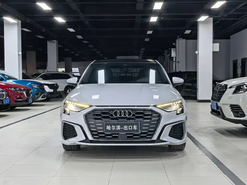 Audi A3 2022 из CN, фото 3