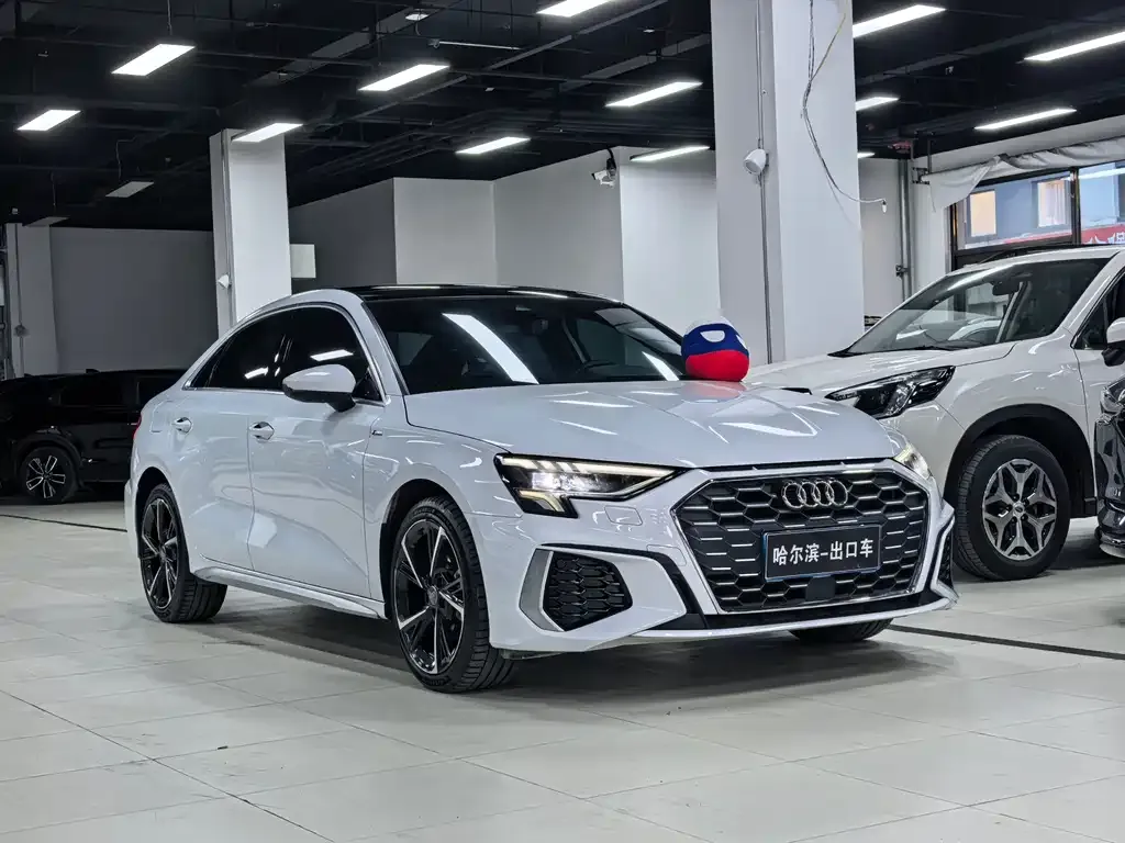 Audi A3 2022 из CN, фото 4