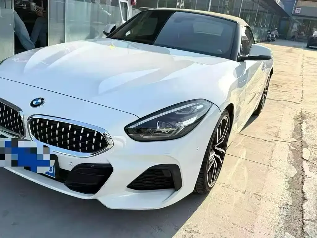 BMW Z4 — фото 1