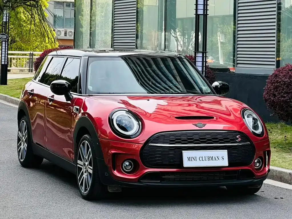 MINI Clubman — фото 9