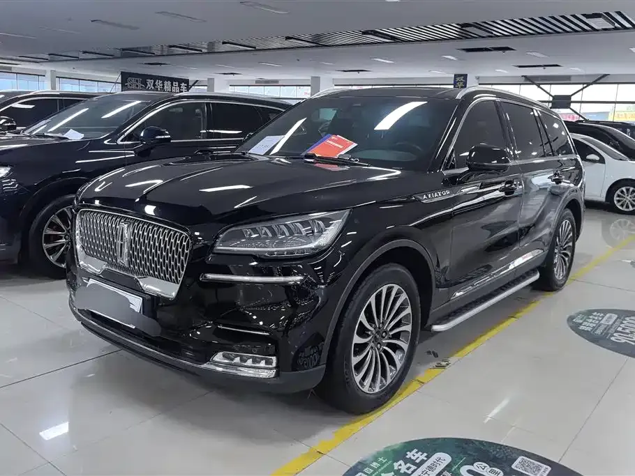 Lincoln Aviator — фото 1