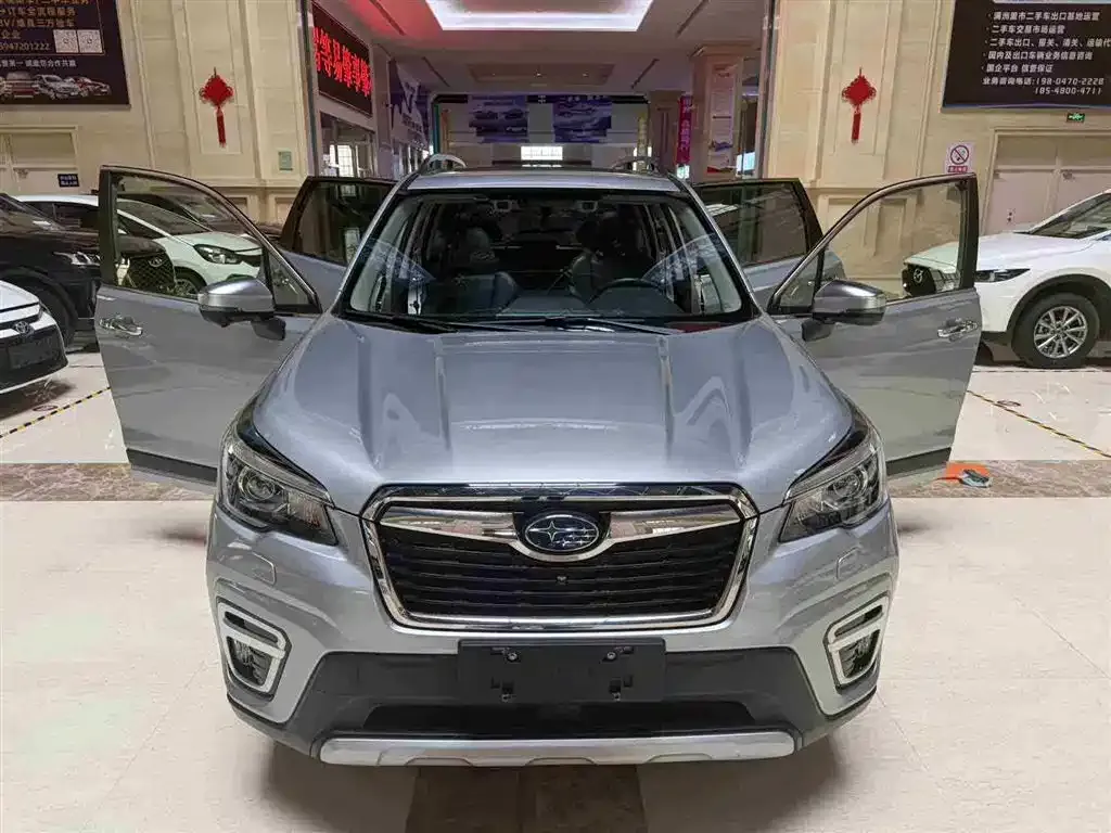 Subaru Forester — фото 6