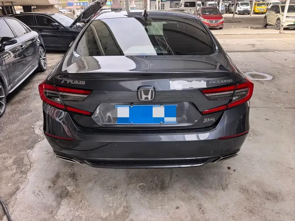 Honda Accord 2023 из CN, фото 10