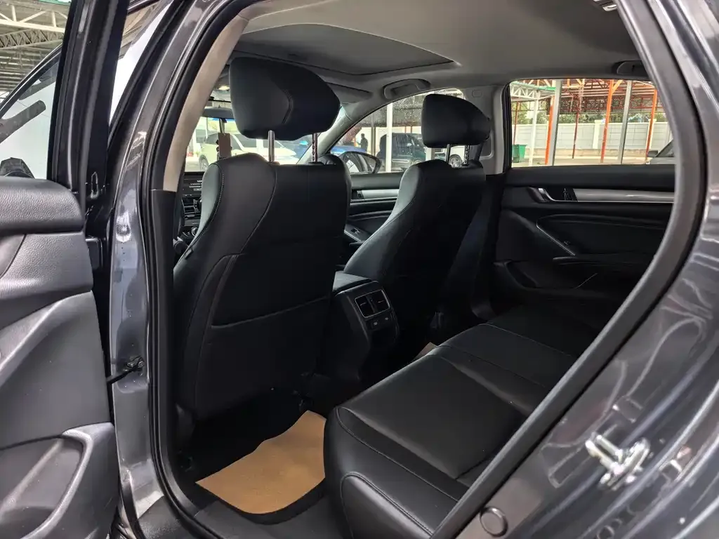 Honda Accord 2023 из CN, фото 6