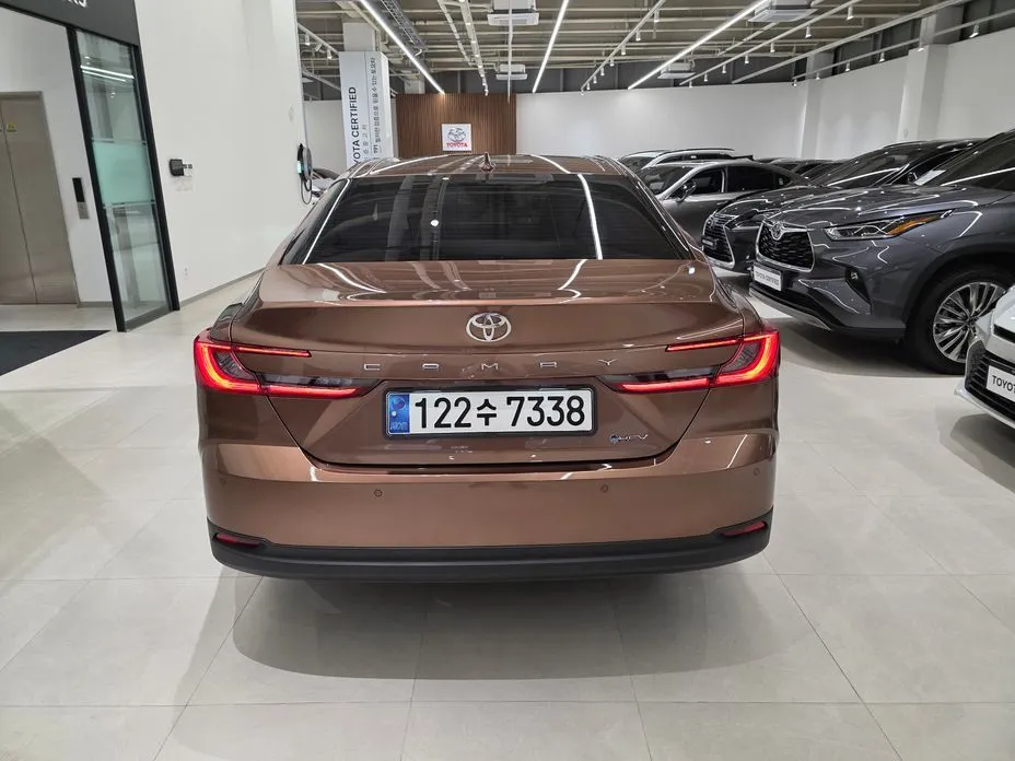 Toyota Camry 2025 из KR, фото 3