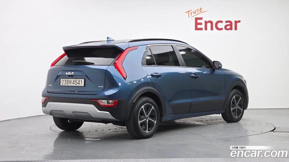 Kia Niro 2022 из KR, фото 2