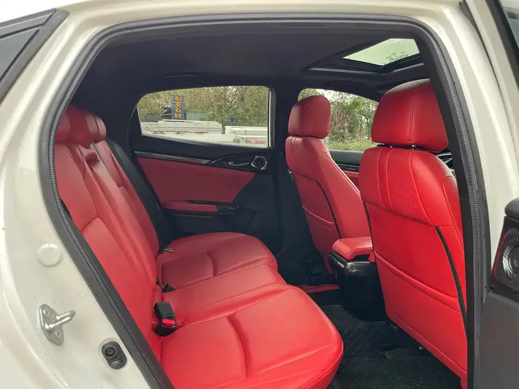 Honda Civic — фото 4